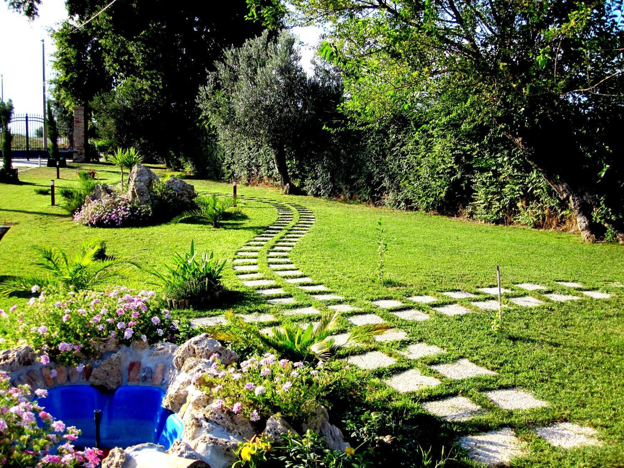 Agriturismo Tenuta Santa Maria Notaresco Exterior foto